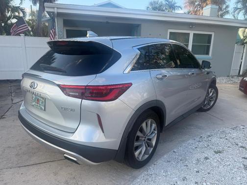 Silver 2019 INFINITI QX50 Pure