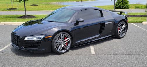 Photo 2 of 23 of 2014 Audi R8 5.2