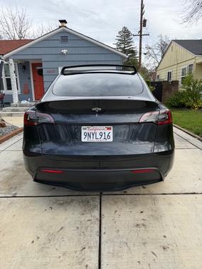 2024 Tesla Model Y Long Range