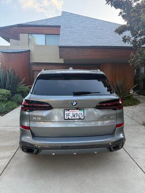 Gray 2024 BMW X5 xDrive40i