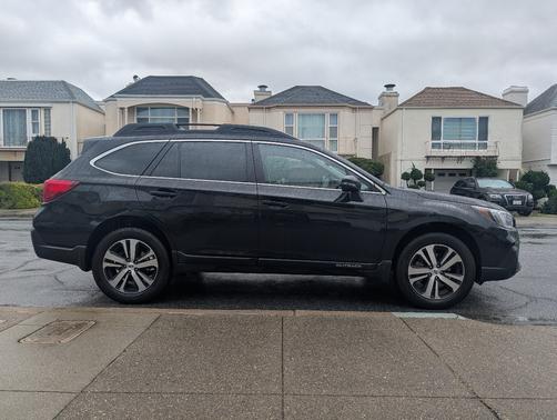 2018 Subaru Outback 3.6R Limited