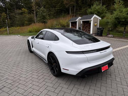 2023 Porsche Taycan Taycan GTS
