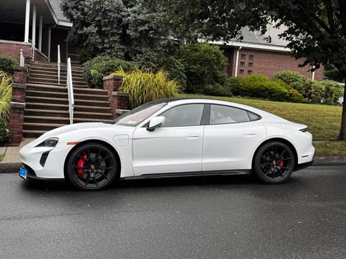 2023 Porsche Taycan Taycan GTS