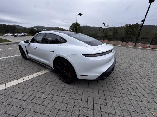 2023 Porsche Taycan Taycan GTS
