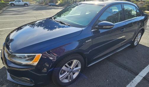 2014 Volkswagen Jetta Hybrid SE