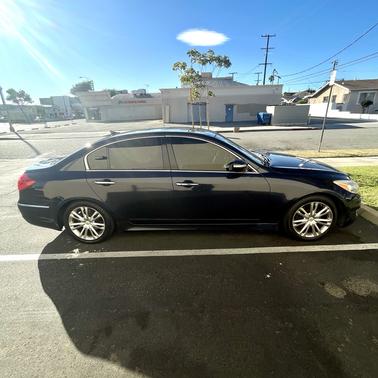 2012 Hyundai Genesis 3.8