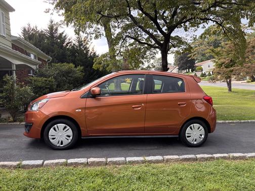 2017 Mitsubishi Mirage ES