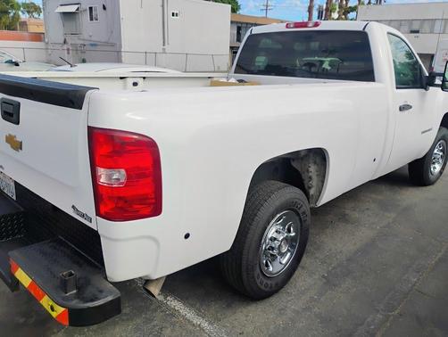 White 2008 Chevrolet Silverado 2500 Work Truck