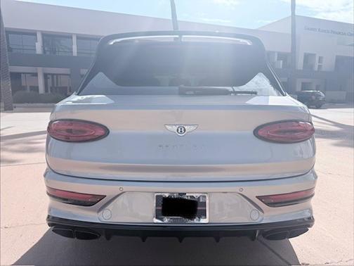 2023 Bentley Bentayga S