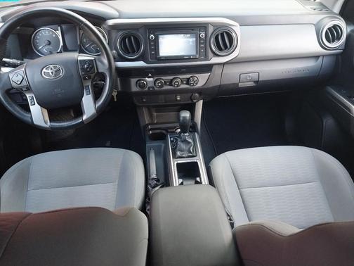 Gray 2019 Toyota Tacoma SR