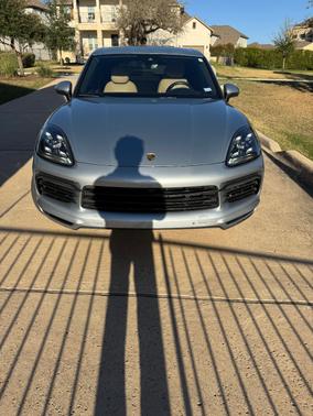 2022 Porsche Cayenne Cayenne E-Hybrid Platinum Edition