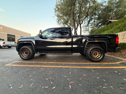 Black 2015 GMC Sierra 1500 SLE