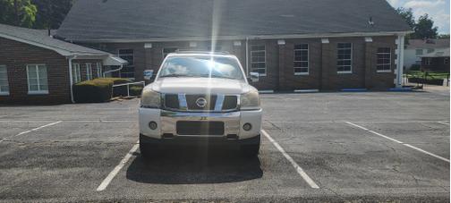 2006 Nissan Armada LE