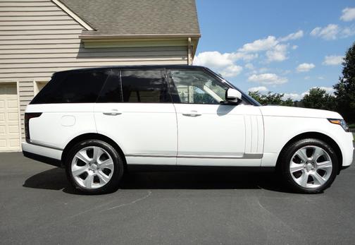 White 2016 Land Rover Range Rover 3.0L Supercharged HSE