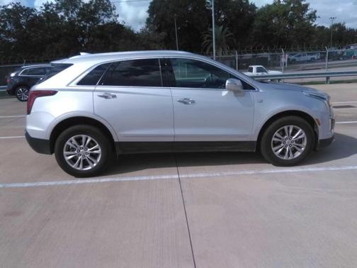 2020 Cadillac XT5 Premium Luxury