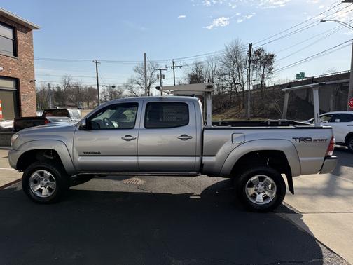 2014 Toyota Tacoma Base