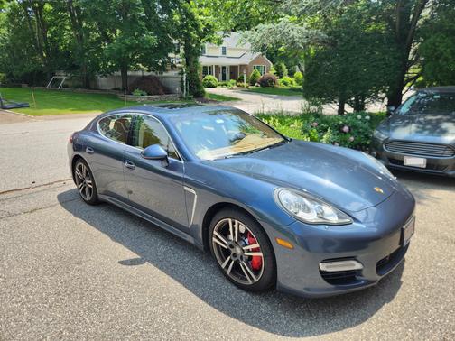 2012 Porsche Panamera Turbo