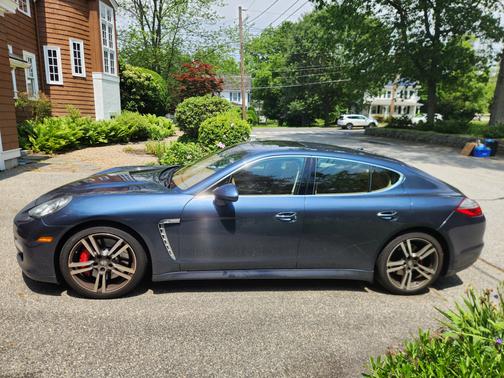 2012 Porsche Panamera Turbo