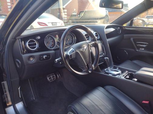 Black 2014 Bentley Flying Spur Base