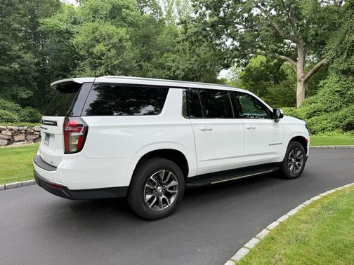 White 2023 Chevrolet Suburban LT