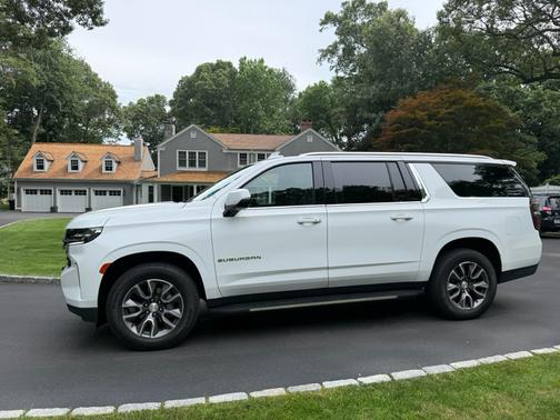 White 2023 Chevrolet Suburban LT