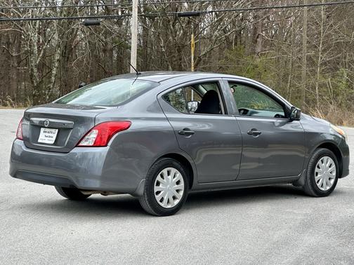 2016 Nissan Versa 1.6 S