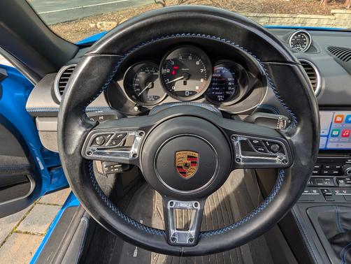 2022 Porsche 718 Spyder 718 Spyder