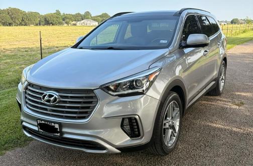 Silver 2017 Hyundai SANTA FE SE Ultimate