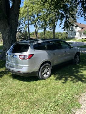 Silver 2015 Chevrolet Traverse 2LT