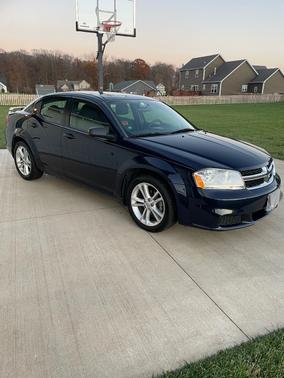 2013 Dodge Avenger SE