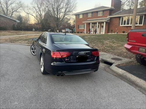 2014 Audi S8 4.0T