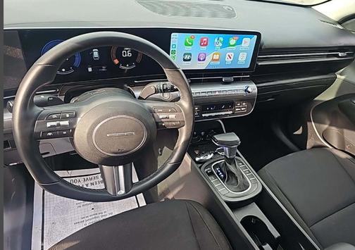 2025 Hyundai KONA SEL