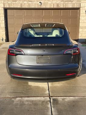 2019 Tesla Model 3 Standard Range Plus