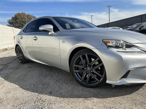 2016 Lexus IS 200t Base