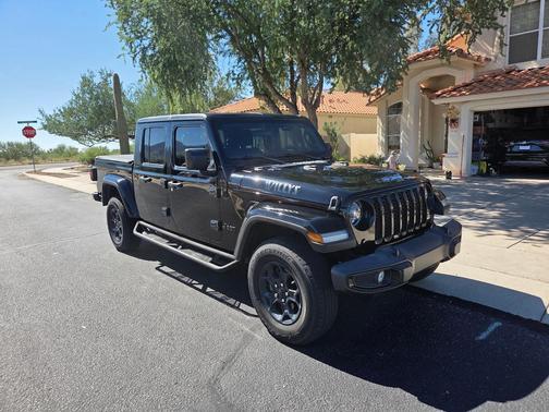 Black 2023 Jeep Gladiator Willys