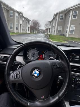 Black 2012 BMW 335 is