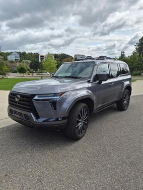 Gray 2025 Lexus GX 550 Luxury+