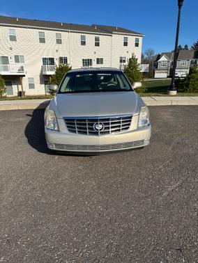 2007 Cadillac DTS Luxury