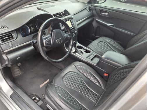 2015 Toyota Camry Hybrid XLE