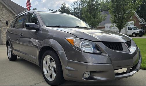 2004 Pontiac Vibe Base
