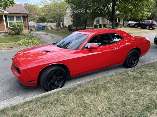 2009 Dodge Challenger SE