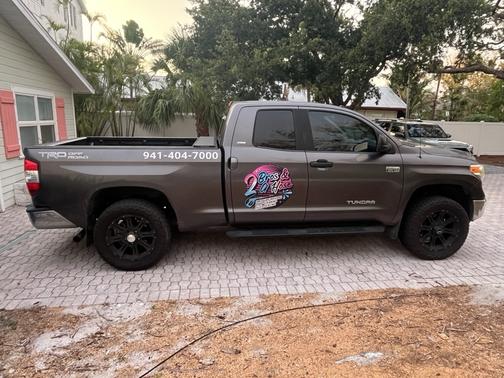 2015 Toyota Tundra SR5
