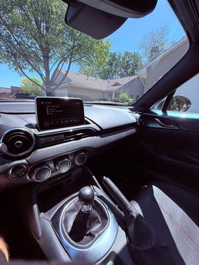 Blue 2017 Mazda MX-5 Miata Grand Touring