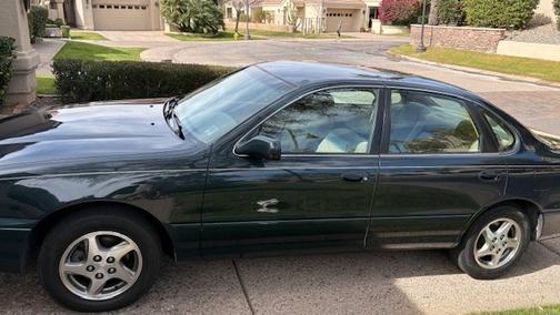 1997 Toyota Avalon XL