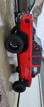 Photo 4 of 10 of 2020 Jeep Gladiator Overland