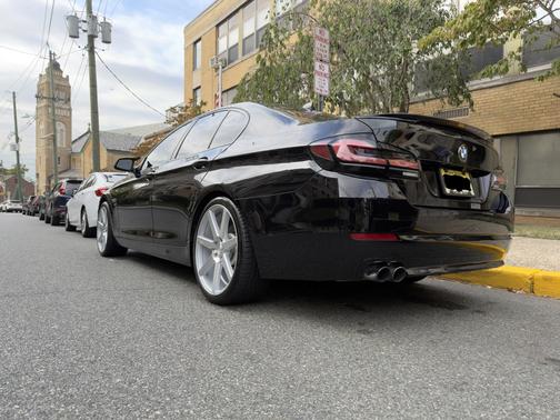 2012 BMW 528 i xDrive