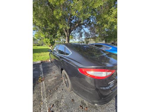 2014 Ford Fusion SE