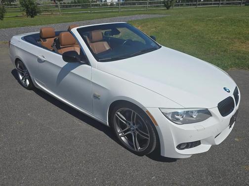 White 2011 BMW 335 is