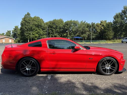 Red 2014 Ford Mustang GT