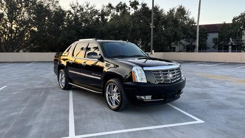 2012 Cadillac Escalade EXT Luxury